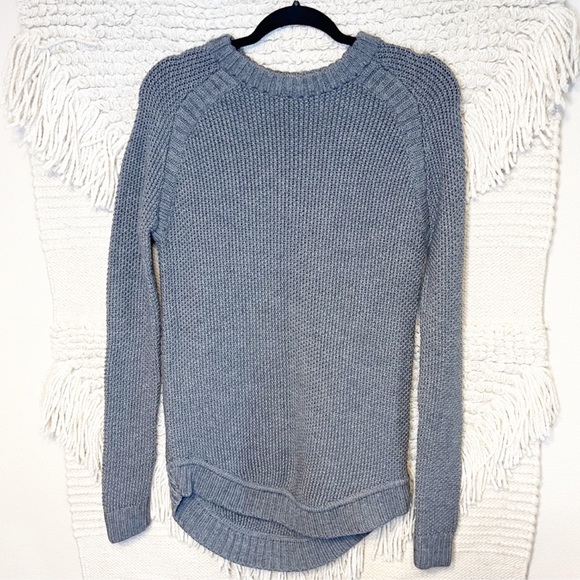 LULULEMON heathered medium gray crewneck Passage merino wool sweater 10 - Picture 1 of 8